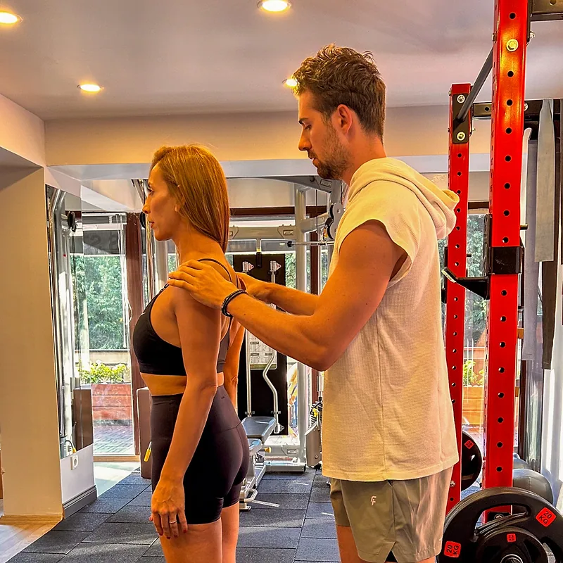 Simple Pilates Studio’da fizyoterapi çalışması